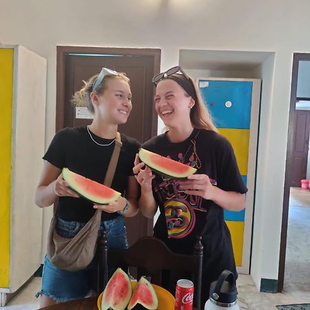 Hostel Gandhi Chennai Dış mekan fotoğraf