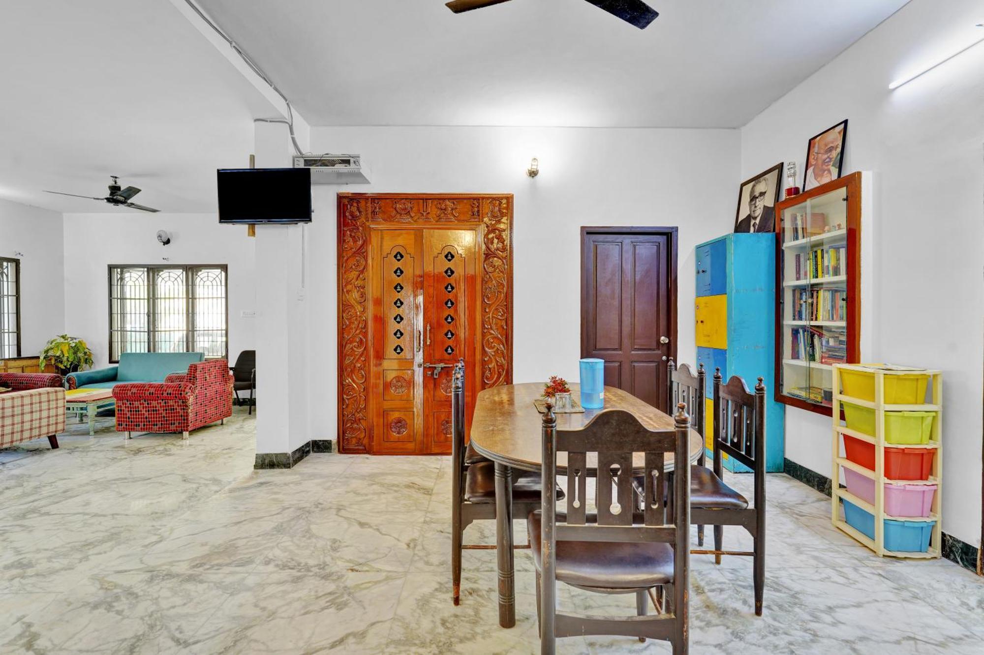Hostel Gandhi Chennai Dış mekan fotoğraf